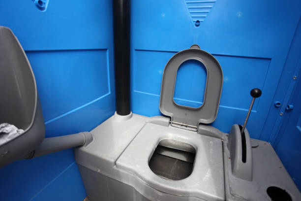 Best Portable Toilet Rental for Emergency Services  in Los Chaves, NM